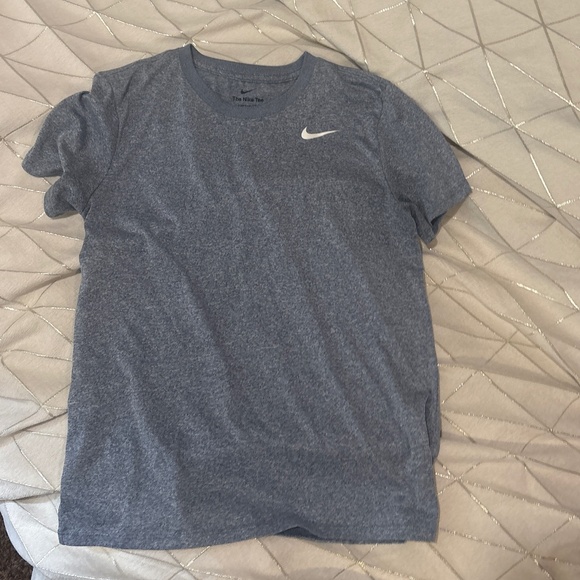 T shirt - Picture 1 of 1